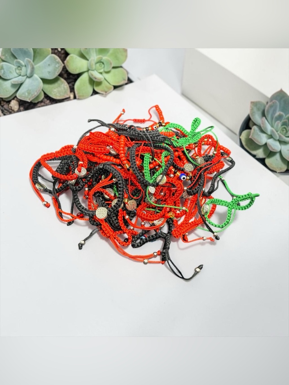 ♥️🖤💚50-PC Boho Multicolor Mixed Braided & Beaded Charm Bracelet Lot#1/NWOT♥️🖤💚
